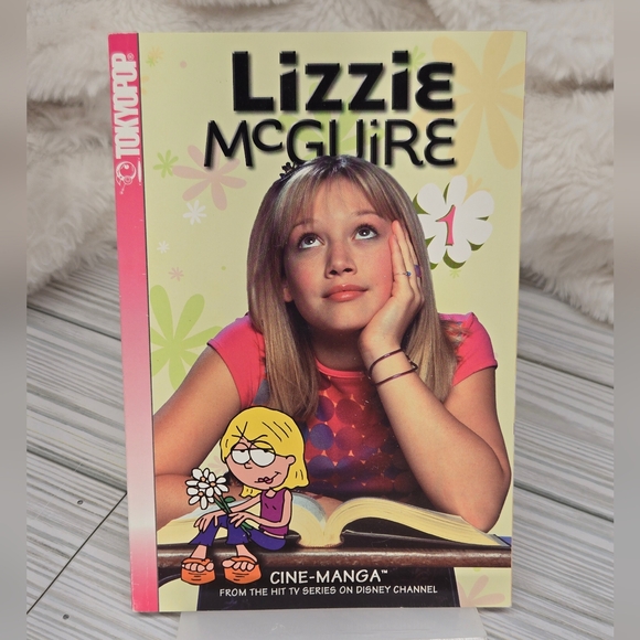 TokyoPop Lizzie McGuire Cine-Manga Book Set - Picture 2 of 7